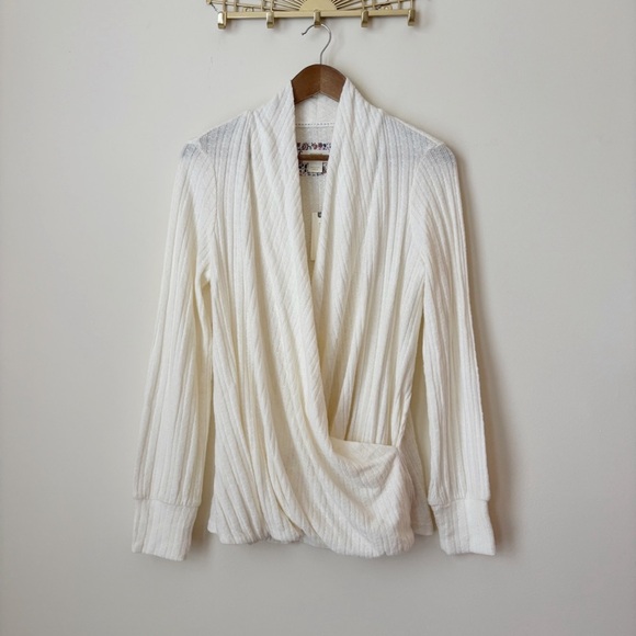 Maeve Rafaela Surplice Wrap Front Sweater Medium Anthropologie Ivory NEW NWT - Picture 1 of 9